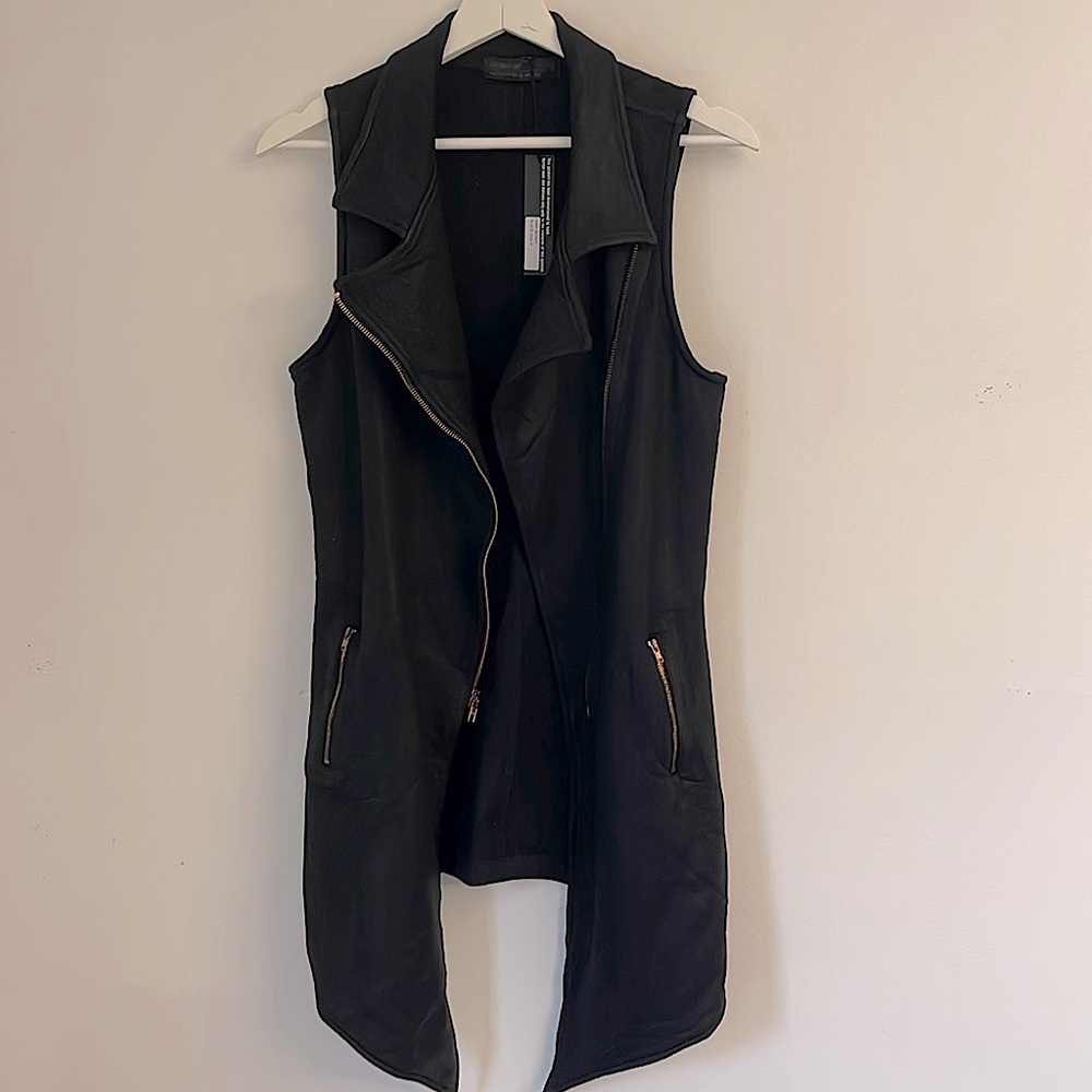 Benjamin Jay Black Wax sleeveless jacket NWT